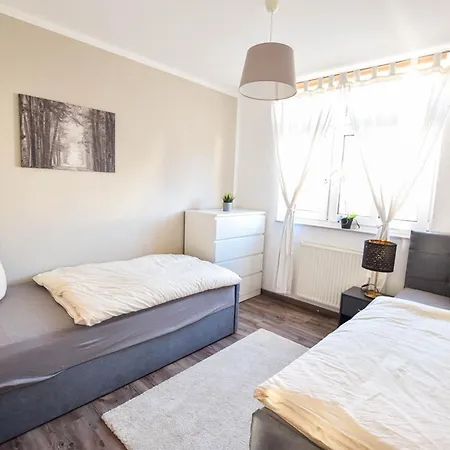 Karl Apartment *